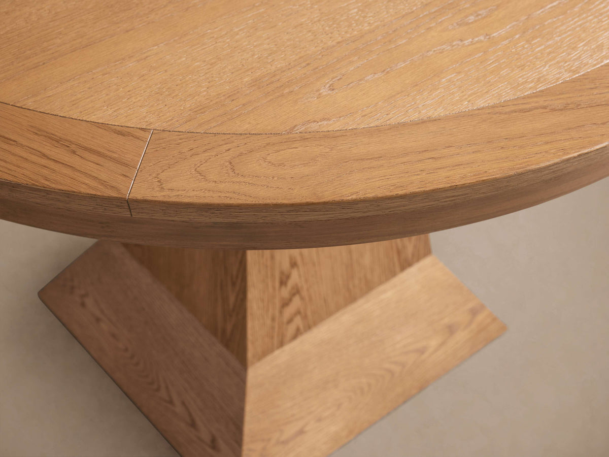 Leighton Round Dining Table - Lamp Modern
