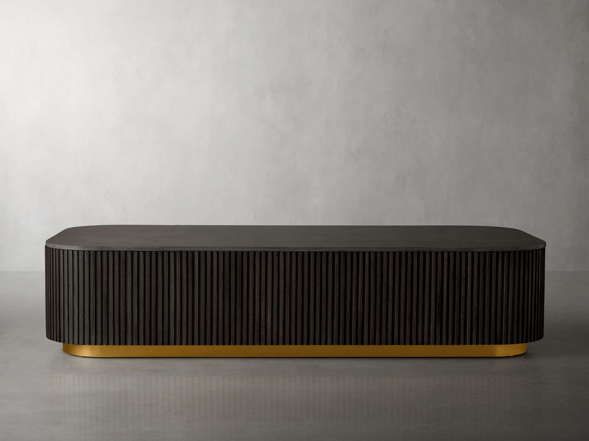 Finnley Coffee Table - Lamp Modern