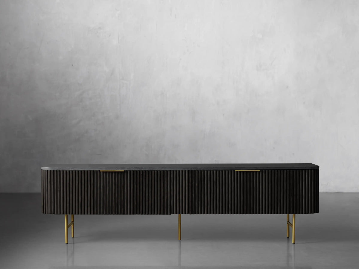 Finnley Low Media Console - Lamp Modern