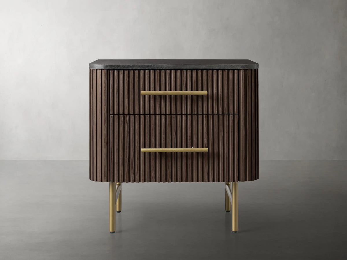 Finnley Closed Nightstand - Lamp Modern