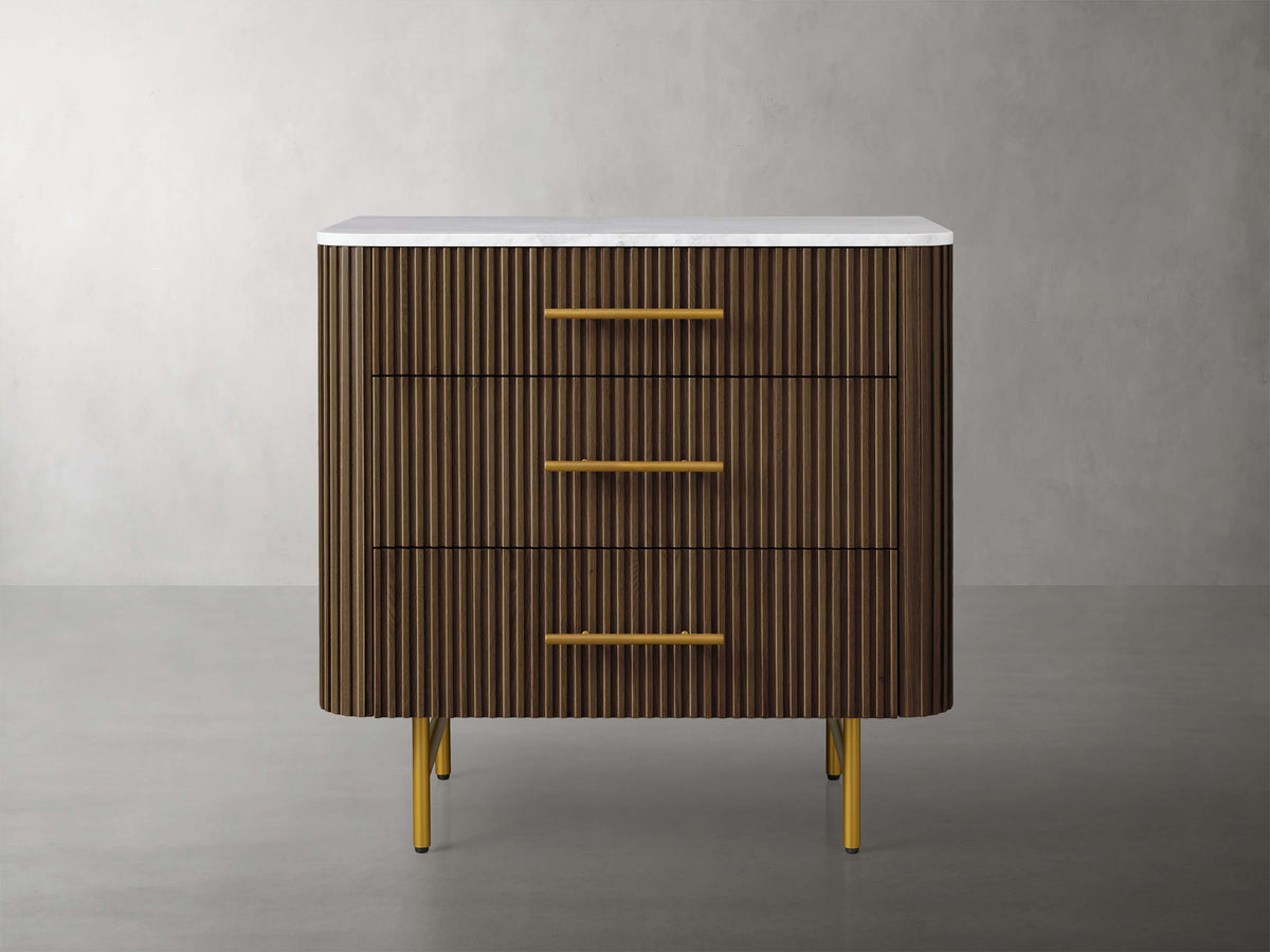 Finnley Three-Drawer Chest - Lamp Modern