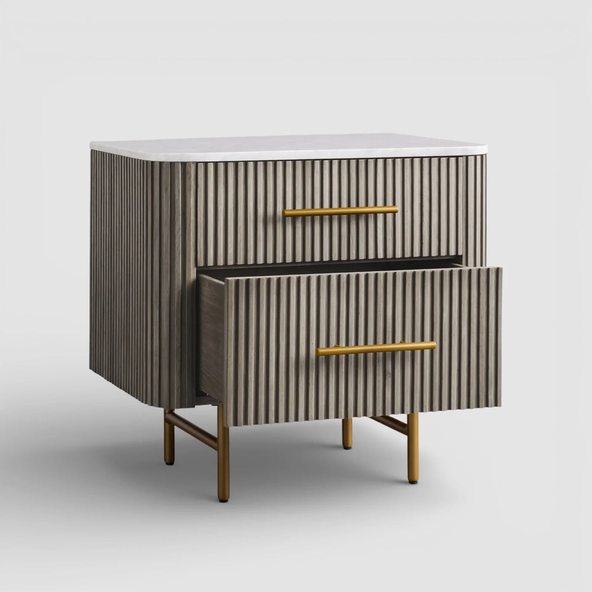 Finnley Closed Nightstand - Lamp Modern