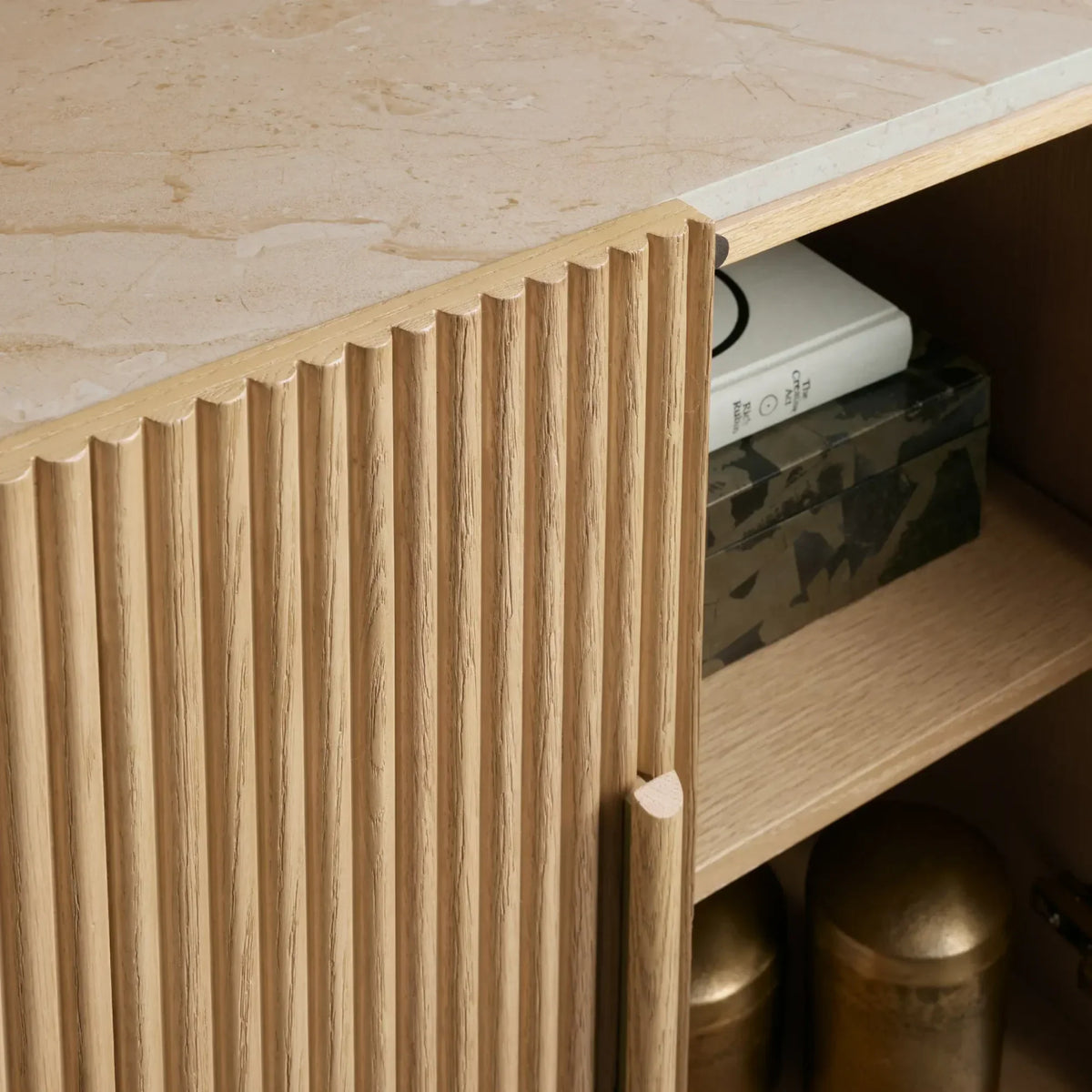 Astor Sideboard - Lamp Modern