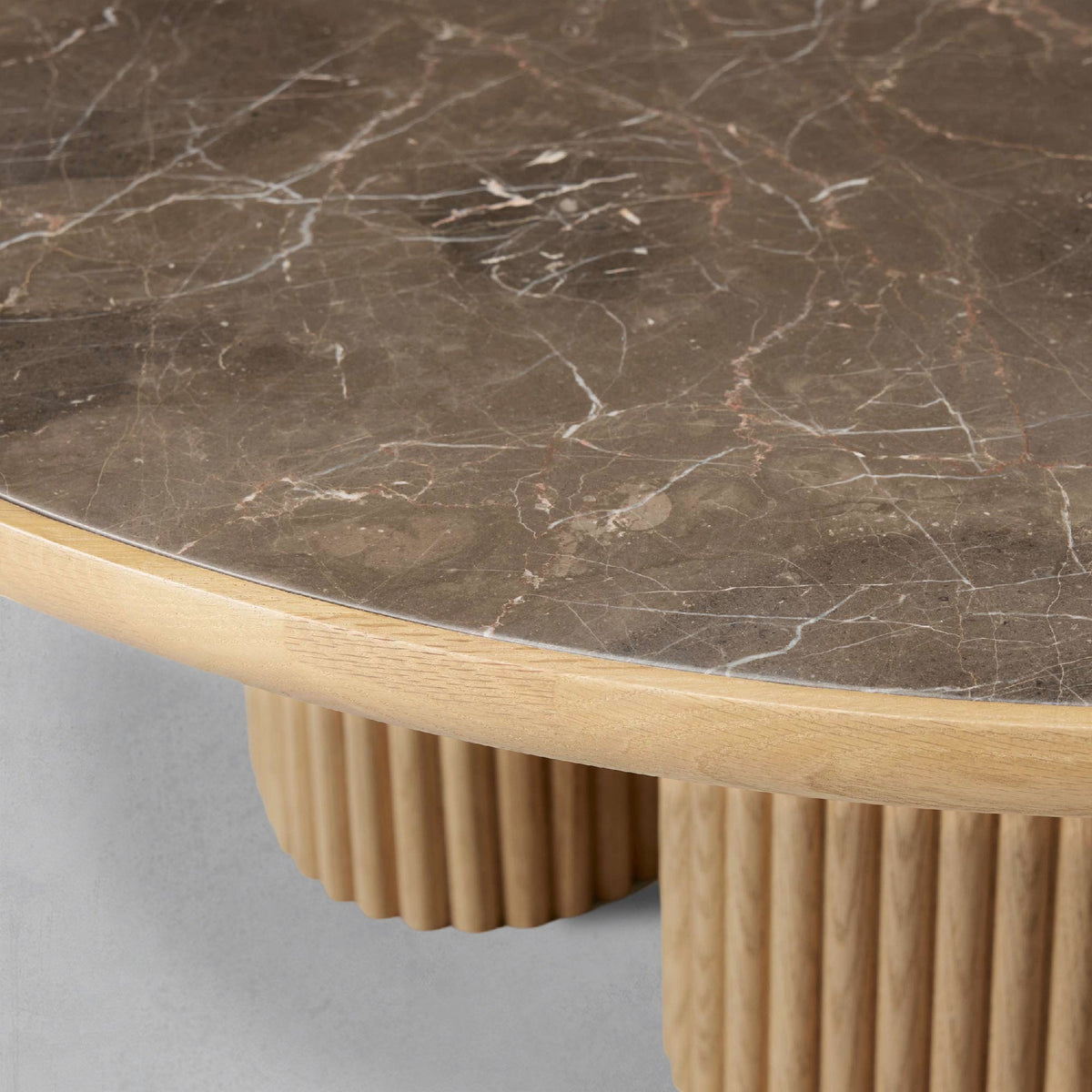 Astor Round Coffee Table-Lamp Modern