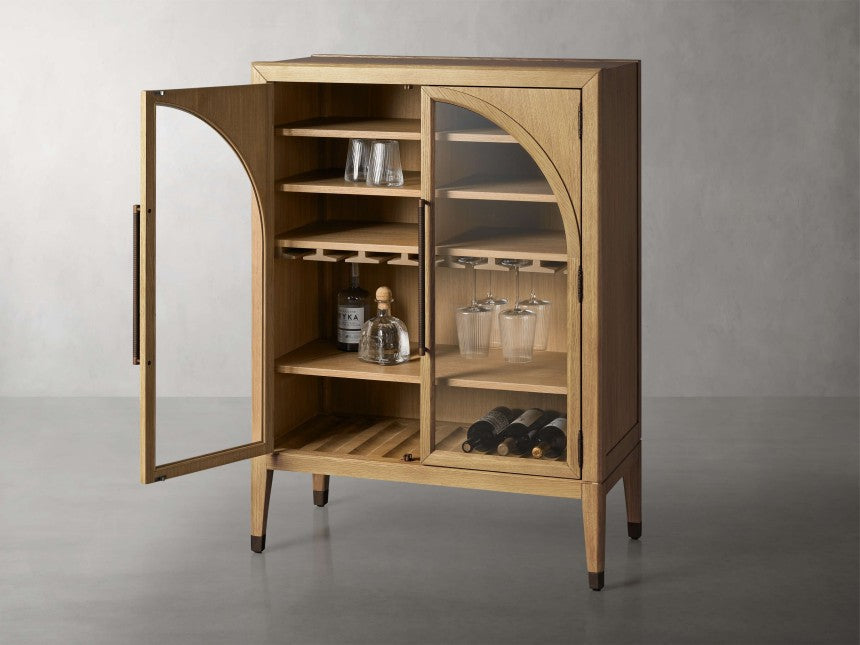 Hendi Low Bar Cabinet 36"W-Lamp Modern