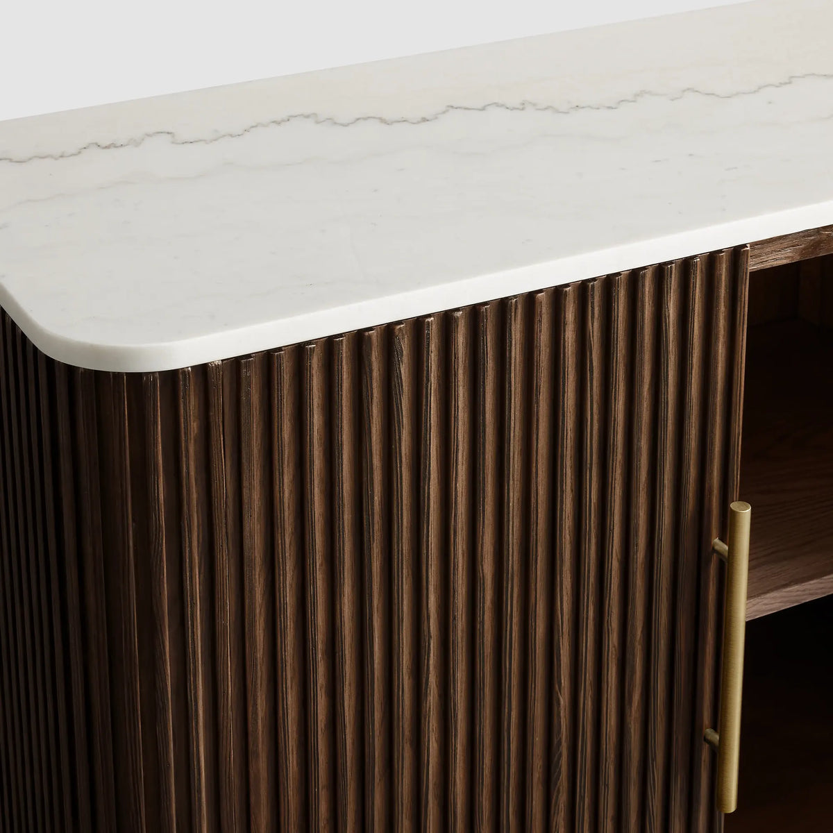 Findlay Sideboard - Lamp Modern