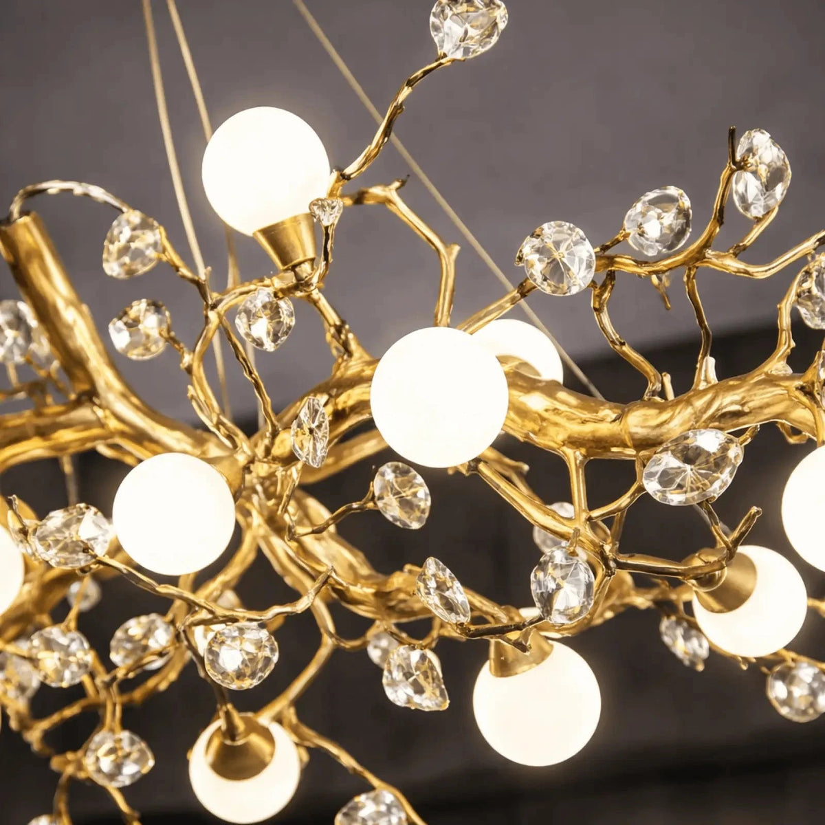 Albero Sculptural Gold Branch Chandelier - lampmodern