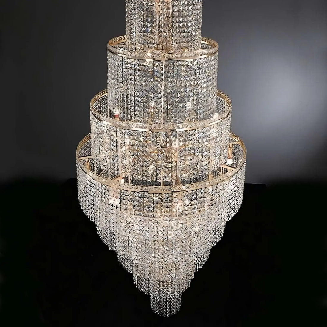 Alleri Crystal Staircase Chandelier - lampmodern