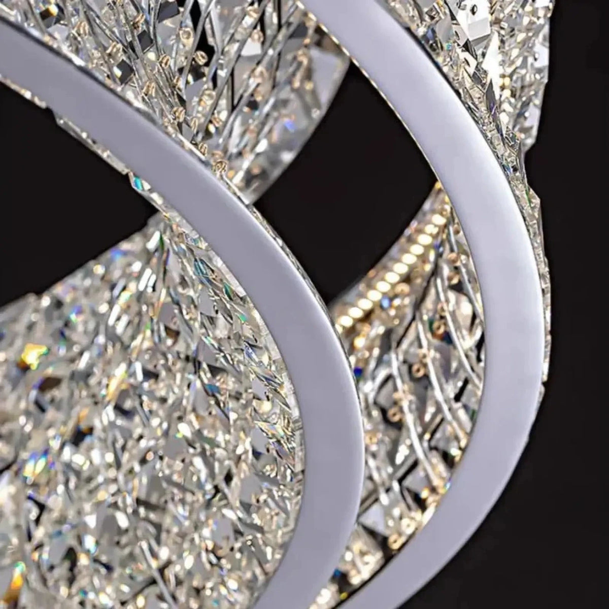 Bacci Crystal Chandelier - lampmodern