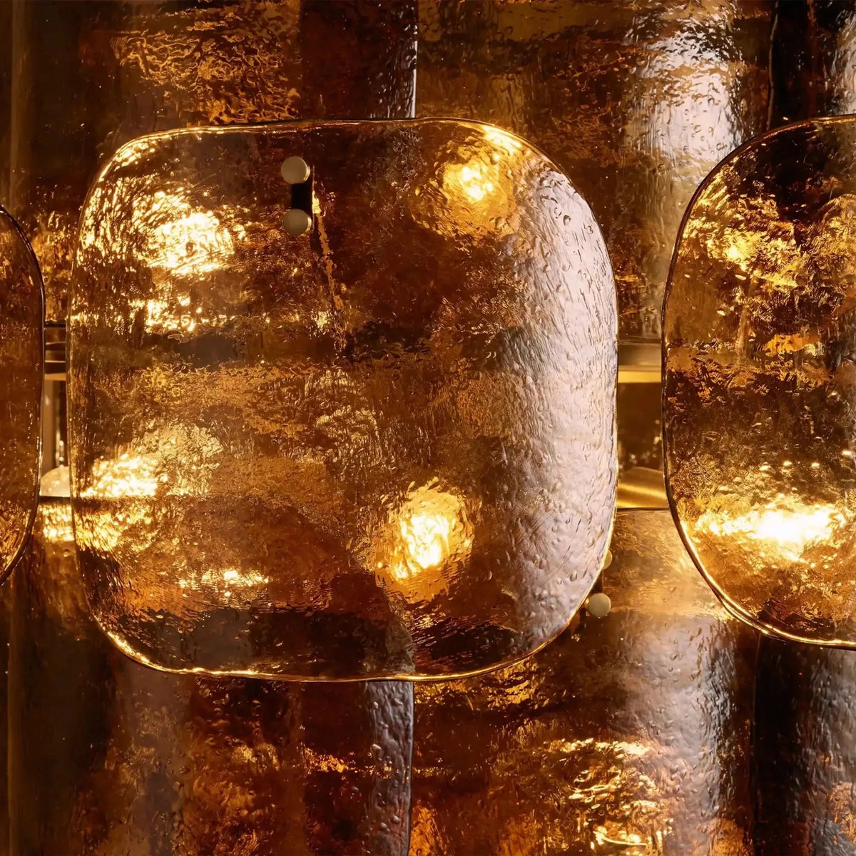 Blaire Round Chandelier - lampmodern