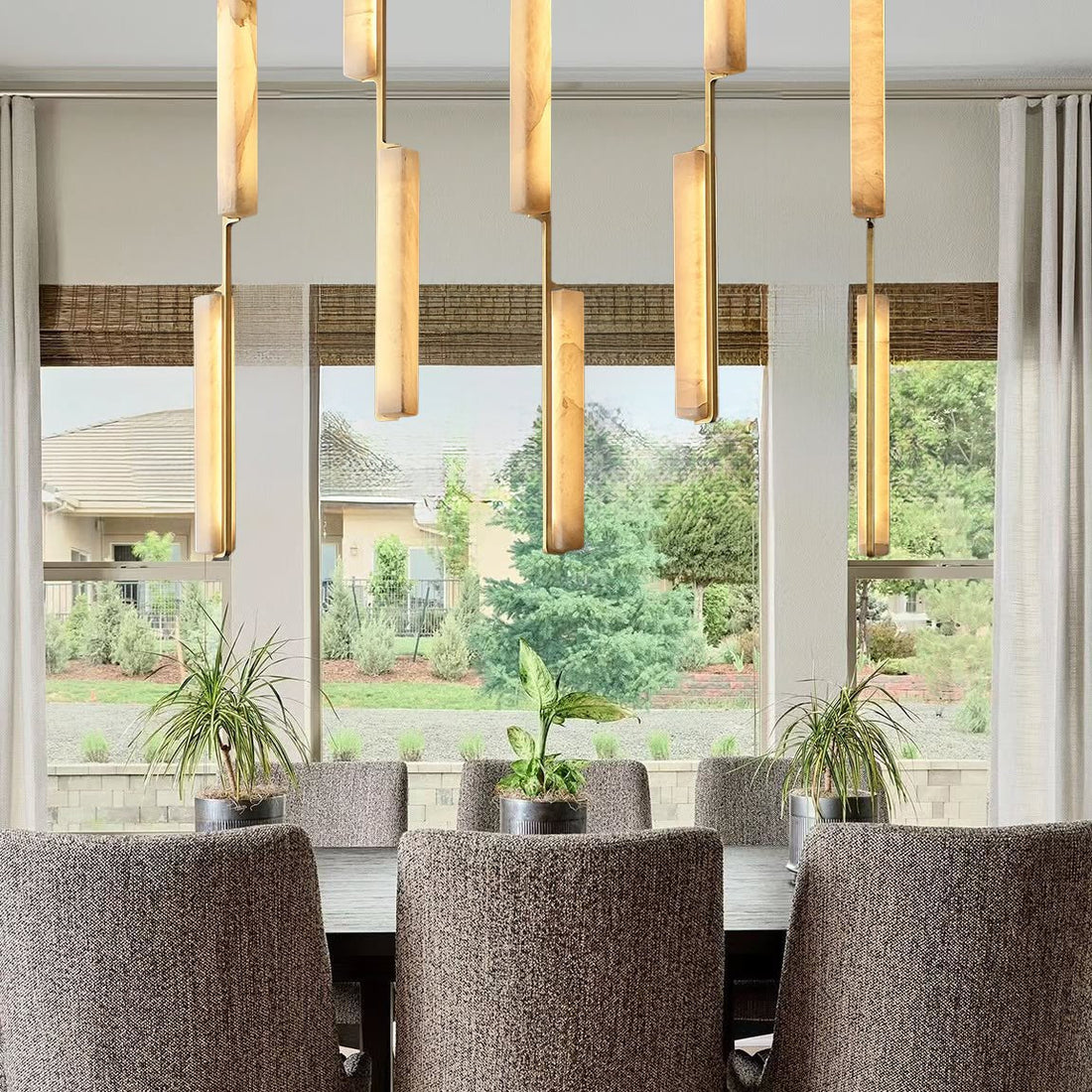 Budubon Alabaster Linear Chandelier - lampmodern