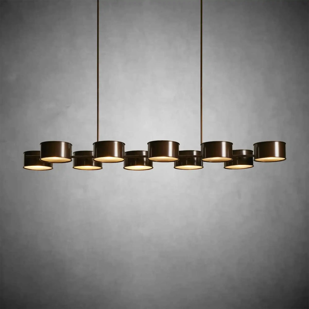 Daphne Metal Linear Chandelier - lampmodern