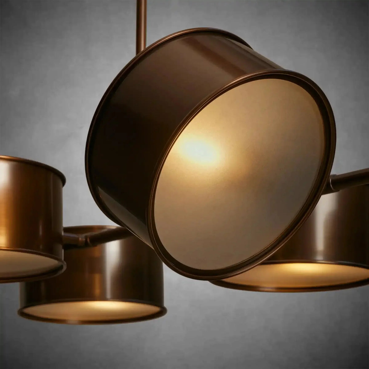 Daphne Metal Linear Chandelier - lampmodern