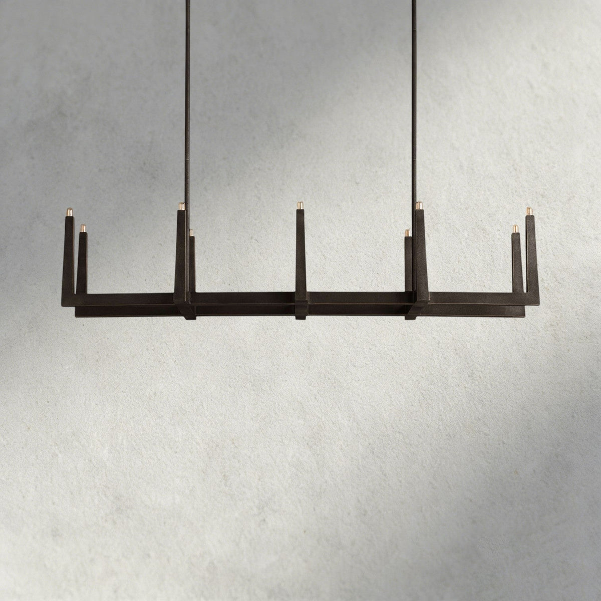Emmet Linear Chandelier - lampmodern