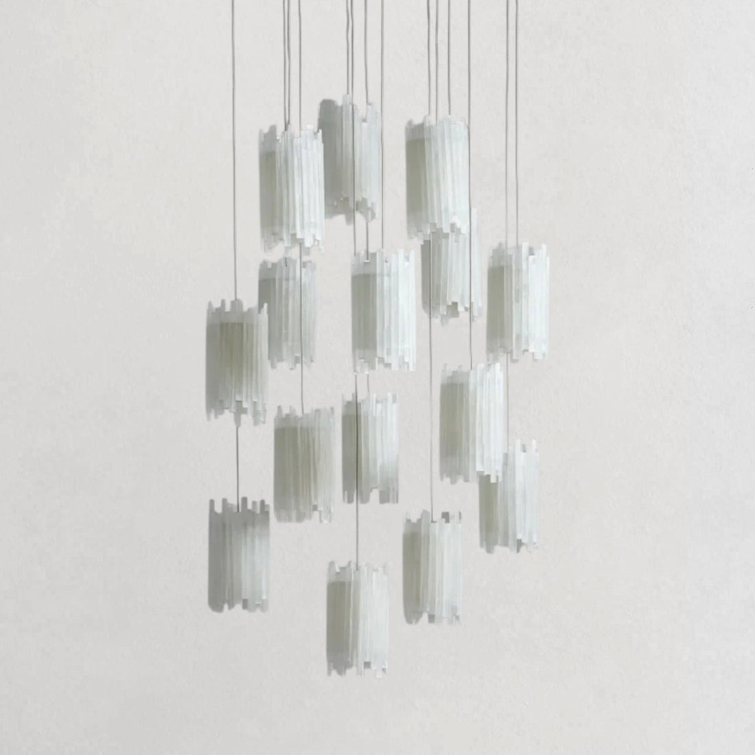 Giana Round Chandelier - lampmodern