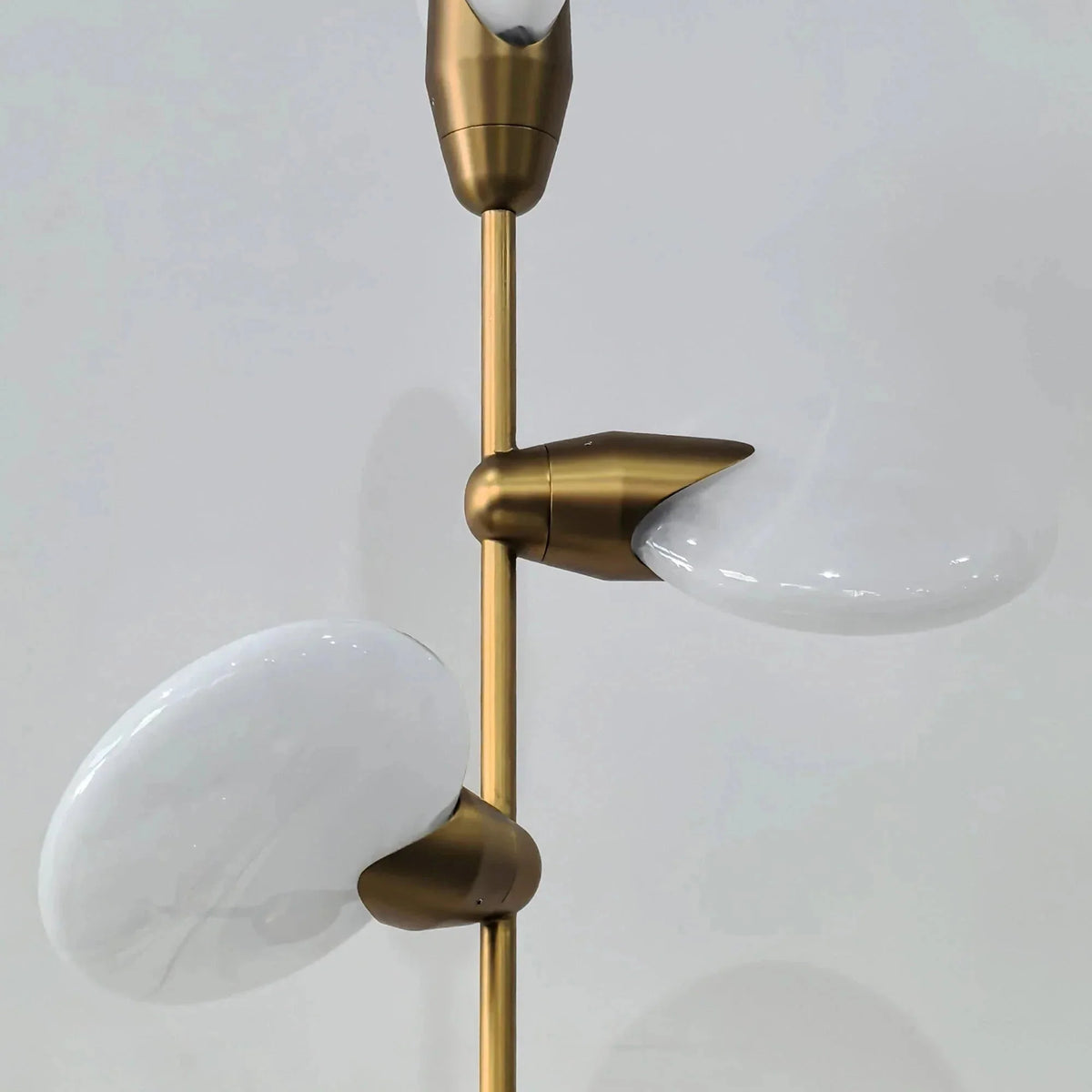 Lyla Floor Lamp - lampmodern