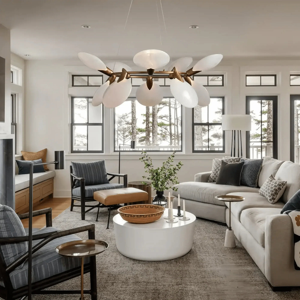 Lyla Halo Chandelier - lampmodern