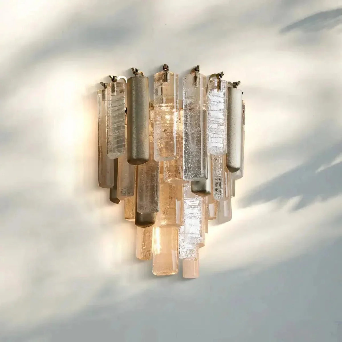 Neve Sconce - lampmodern