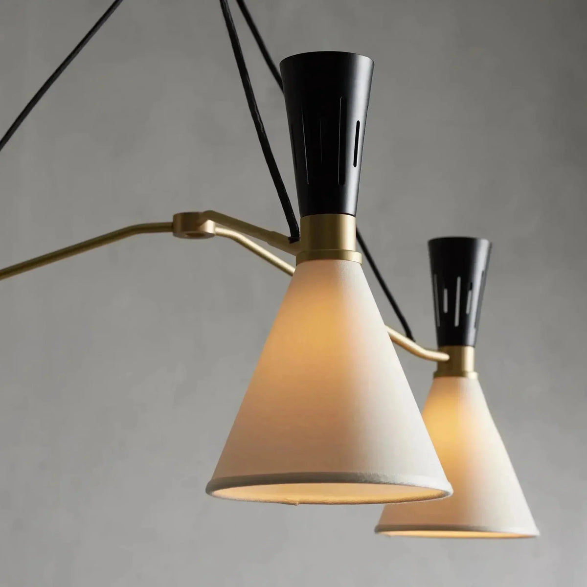 Ramsey 3 - Light Round Chandelier - lampmodern