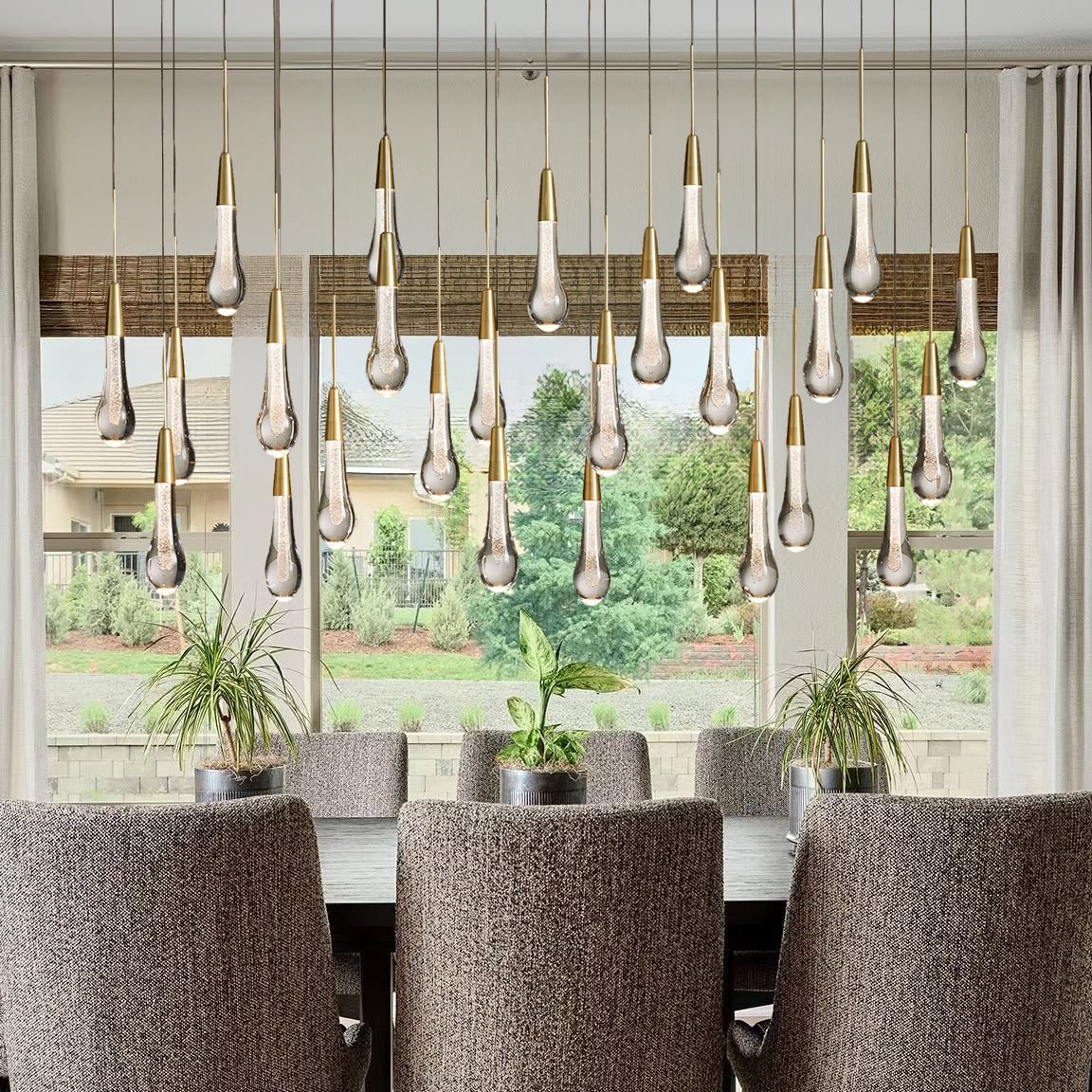Soltaire Linear Chandelier - lampmodern
