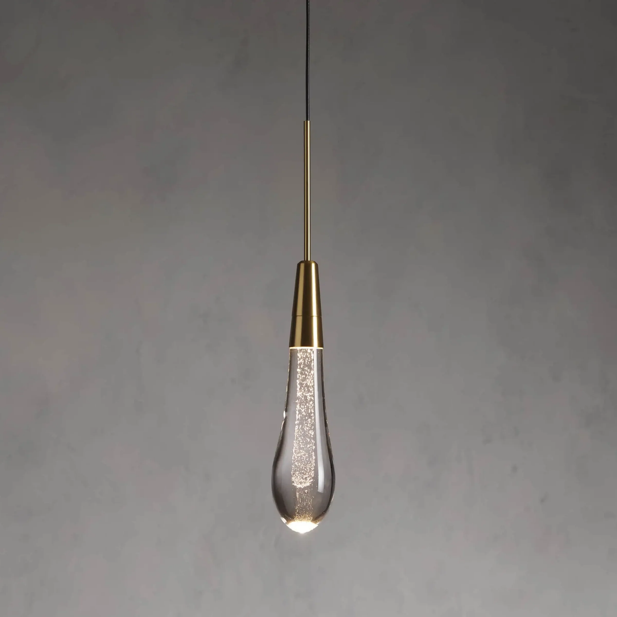 Soltaire Modern Pendant 13"H - lampmodern