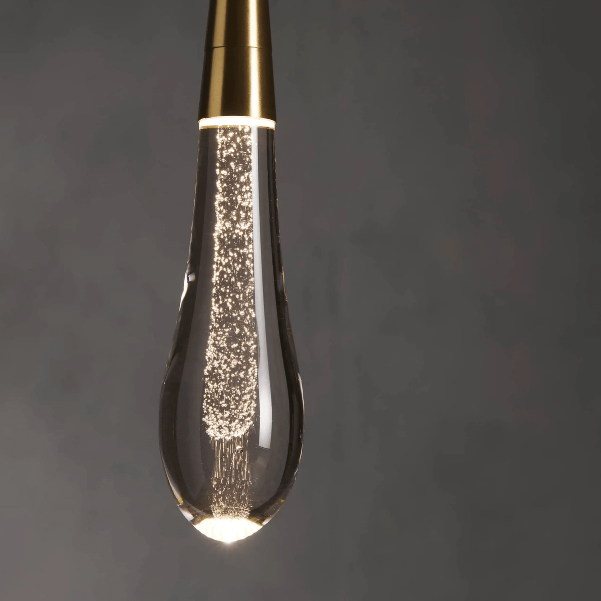 Soltaire Modern Pendant 13"H - lampmodern