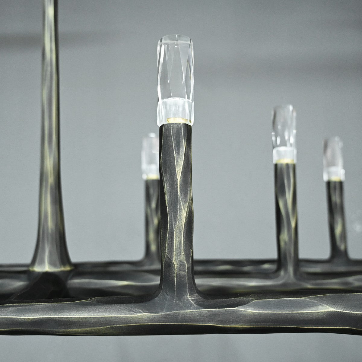 Thadeus Linear Chandelier - lampmodern