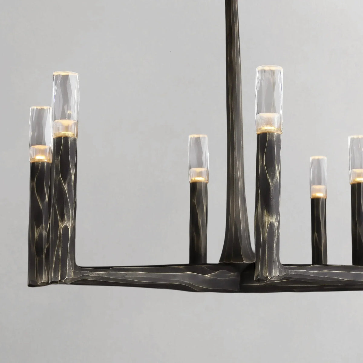 Thadria Linear Chandelier - lampmodern