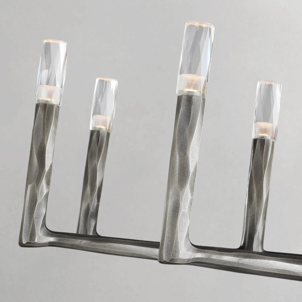 Thadria Linear Chandelier - lampmodern