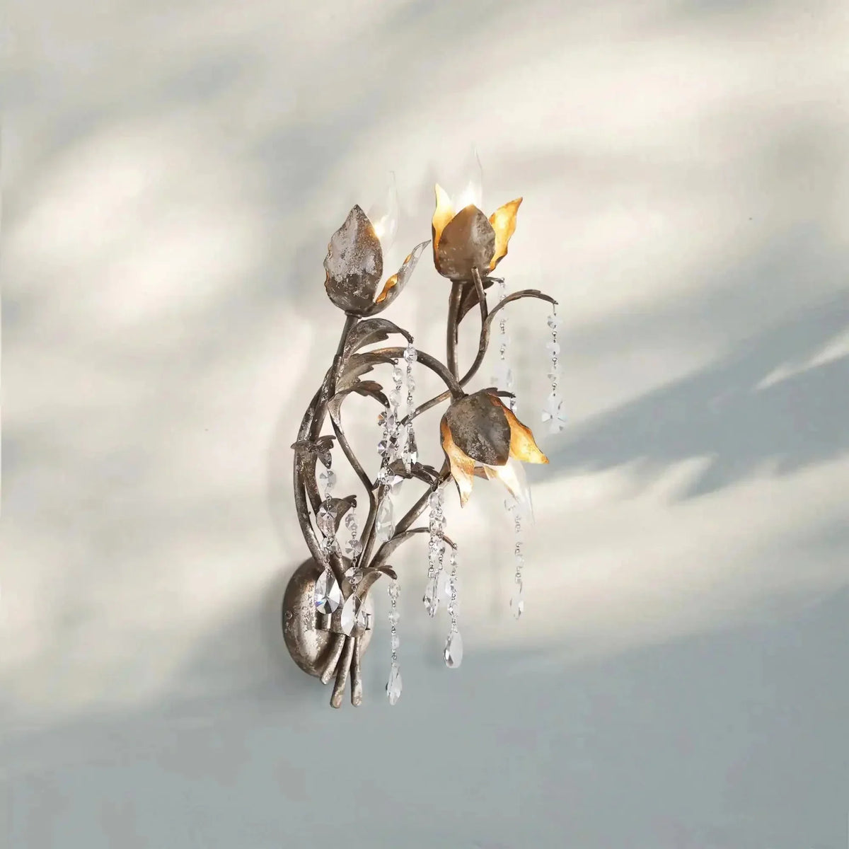 Viticcia 3 - Light Wall Sconce - lampmodern
